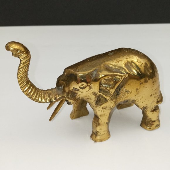 Vintage Brass Lucky Elephant Hearth Desktop Paperweight Trunk Raised Up 3" - Picture 1 of 6